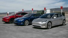 Tesla доминира на премиум-пазара в САЩ