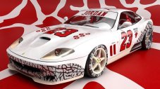Уникално Ferrari 550 Maranello беше посветено на кецовете на Майкъл Джордан