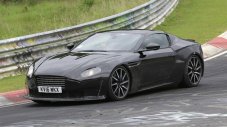 Aston Martin V8 Vantage ще получи мотор от AMG