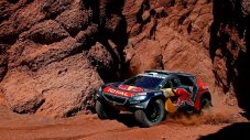 Нова смяна на върха в рали Дакар