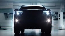 Още снимки на новата Toyota Hilux