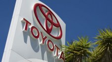 Toyota привиква 7.43 млн. коли в сервизите