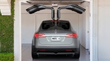 Трети фалстарт за Tesla Model X