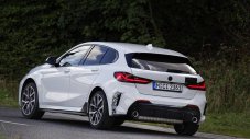 BMW подготвя първия си хот-хеч с предно предаване