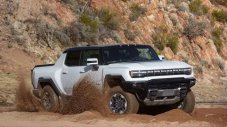 Електрическият GMC Hummer се оказа по-вреден от бензинов кабриолет