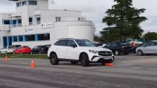 Mercedes-Benz GLC се справи с &bdquo;Лосовия тест&ldquo;, но не перфектно