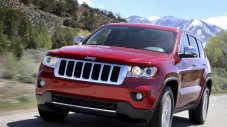 Новият Jeep Grand Cherokee бъде с 8-степенна кутия ZF
