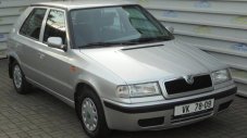 Стара Skoda Felicia се продава за колкото нов Superb