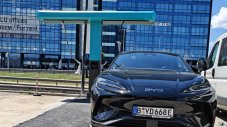 В София вече има 1 мегават зарядна станция