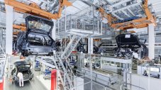 И главният завод на Audi спря работа
