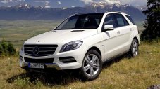 Mercedes-Benz вкарва милион по-стари коли в сервизите си