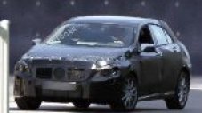 Първи шпионски снимки от серийния A-Class