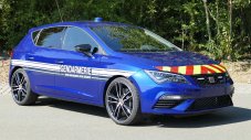 Полицията във Франция смени Renault M&eacute;gane R.S. със Seat Leon Cupra