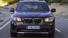 BMW подготвя мини кросоувър