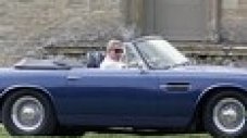 Кабрио на принц Чарлз ще върви с гориво от вино