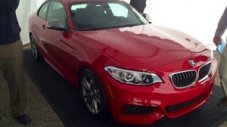 Щракнаха BMW M235i по време на презентация