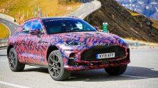 Aston Martin предизвиква Bentayga и Urus