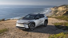 В епохата на електрификация Toyota ще прави нови ДВГ