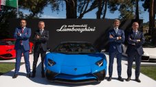 Роудстърът Lamborghini Aventdor се появи в Пебъл Бийч
