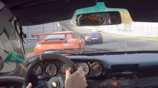 Старо Porsche 911 гони пистово 911 GT3 RS (ВИДЕО)