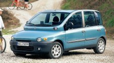 За първи път от години някой си купи нов Fiat Multipla 