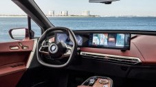 BMW разкри новата си система за контрол iDrive