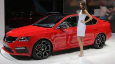 Octavia RS 245 пази рали традициите на Skoda