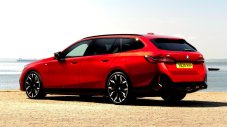 Комбито BMW 5-Series разбива седаните и EV в премиум сегмента