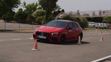 Mercedes-AMG A45 S се провали на &bdquo;Лосовия тест&ldquo;