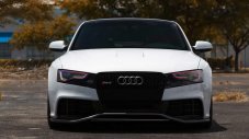 OSS Designs намръщи Audi RS5