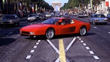 Ferrari Testarossa празнува юбилей