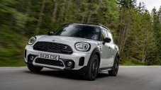 MINI Countryman вече се предлага в 11 варианта на задвижване