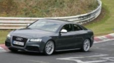 Audi тества &bdquo;горещото&rdquo; купе RS5