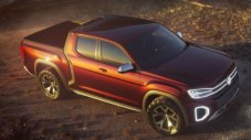 Volkswagen направи 5,4-метров пикап с 25 см клирънс