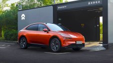 Nio превърна смяната на батерии в масов феномен