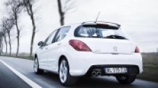 Peugeot пуска и версия GTI на 308