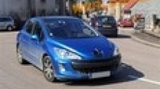 Peugeot 308 хванат без маскировка
