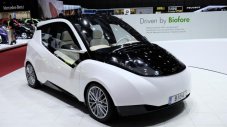 Автомобилът на бъдещето се оказа дървен