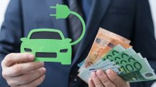 В Германия застраховките за електромобили скачат с над 30%