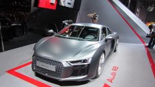 Шефът на quattro: Слабото търсене лиши Audi R8 от двигателя V8
