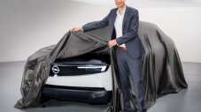 Opel загатна новото си лице (ВИДЕО)