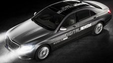 Mercedes-Benz предложи &bdquo;умни фарове&rdquo;