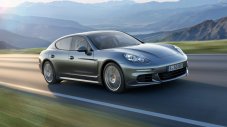 Porsche не вижда смисъл да прави конкурент на Tesla Model S