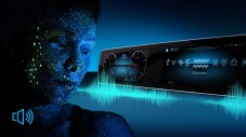 Mercedes започва да говори на шофьорите си на &bdquo;ти&ldquo;