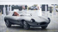 Jaguar възражда легендата D-Type