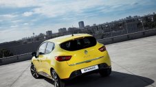 Renault с 4,7% ръст на продажбите за първото полугодие