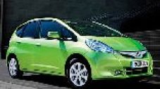 Honda Fit изпревари Toyota Prius в Япония