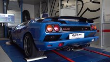 Звукът на Lamborghini Diablo SV с V12 е наслада за ухото