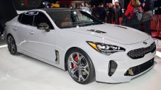 Kia Stinger ще получи 2,2-литров дизел за Европа