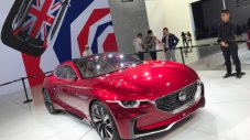Eлектрическият MG E-Motion ще струва 30 000 лири?